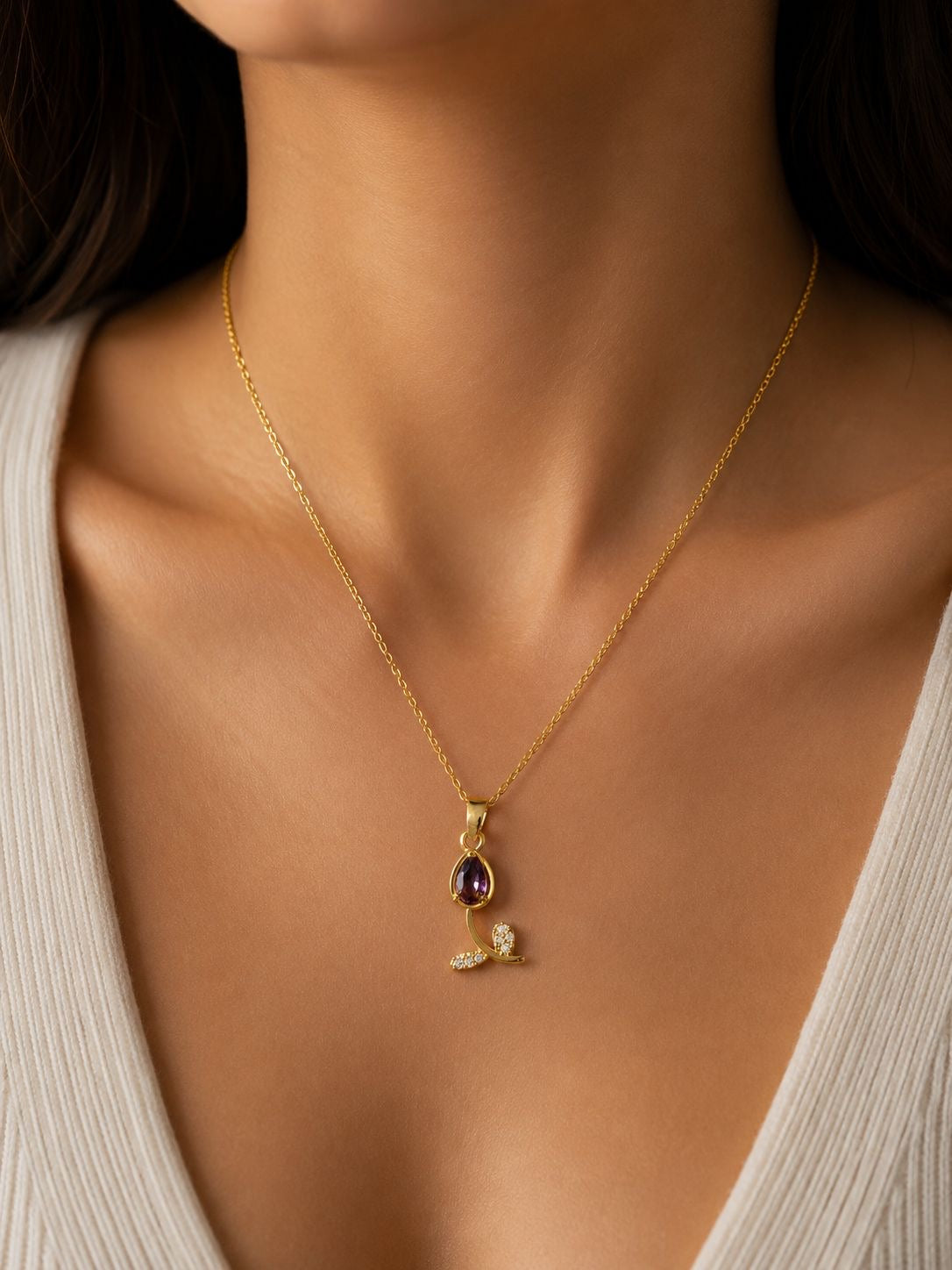 Tulip Muse Pendant