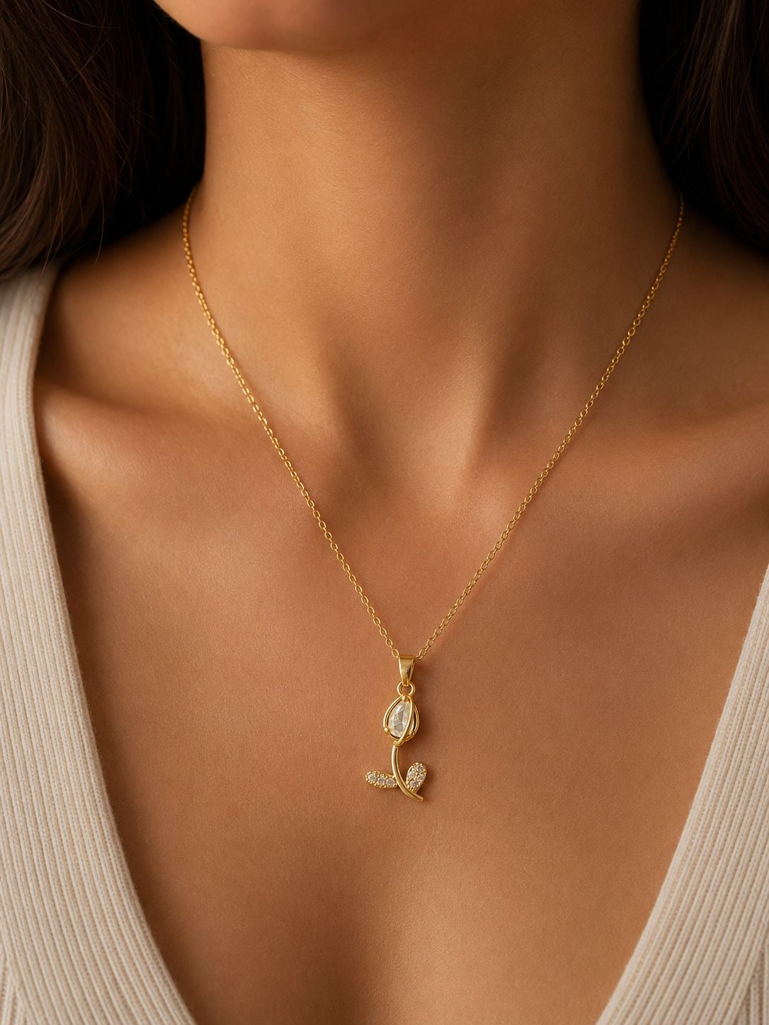 Tulip Muse Pendant